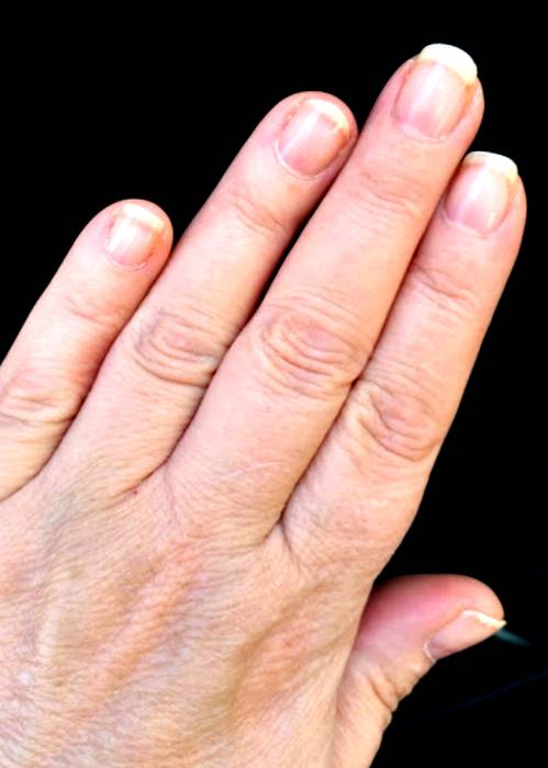 Love Gel Nails? Protect Yourself From Those Harmful UV Lamps