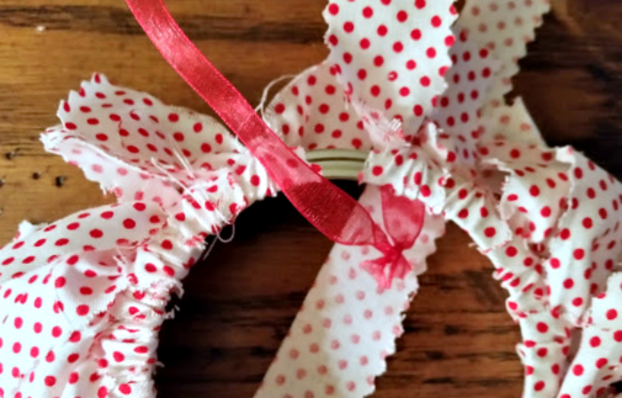 DIY Mason Jar Ring Fabric Wreath Ornaments ring