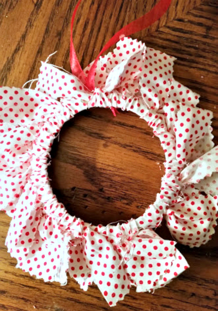 DIY Mason Jar Ring Fabric Wreath Ornaments ring final