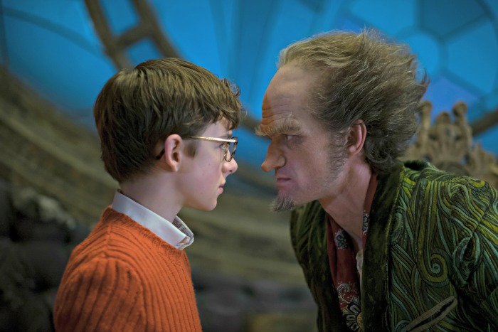 Lemony Snicket’s A Series of Unfortunate Events Is Coming To Netflix! 3