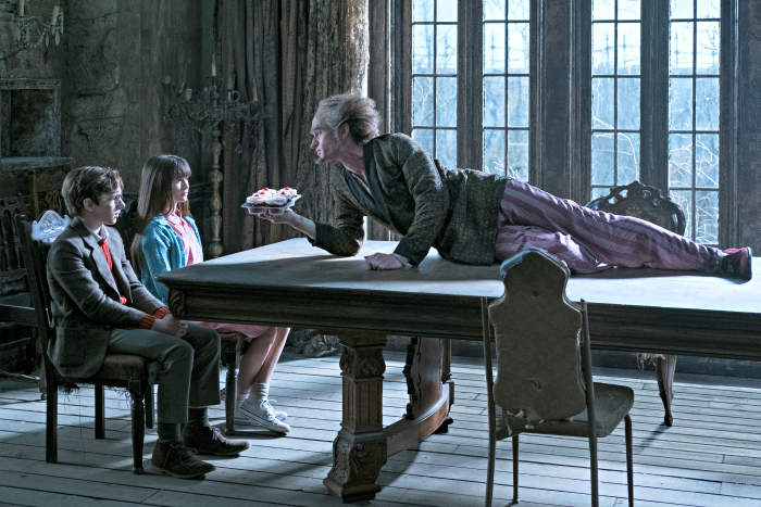 Lemony Snicket’s A Series of Unfortunate Events Is Coming To Netflix! 4